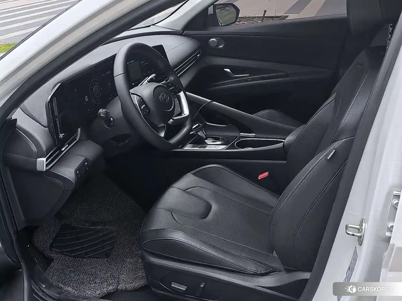 Hyundai Elantra 2022 Белый из Китая, фото 5