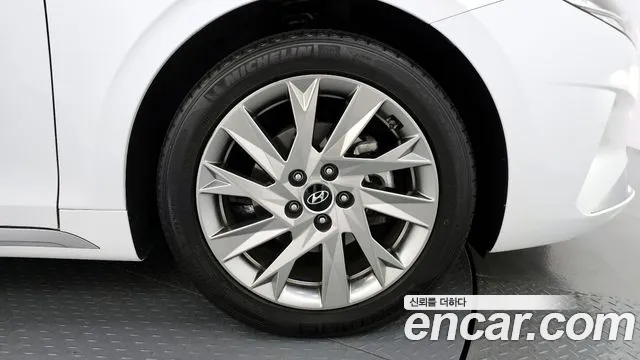 Hyundai The New Grandeur IG Hybrid id 2711267 из Кореи 15