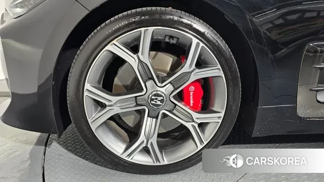 Kia Stinger id 3728279 из Кореи 15