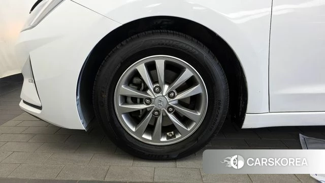 Hyundai The New Avante AD id 4331475 из Кореи 15