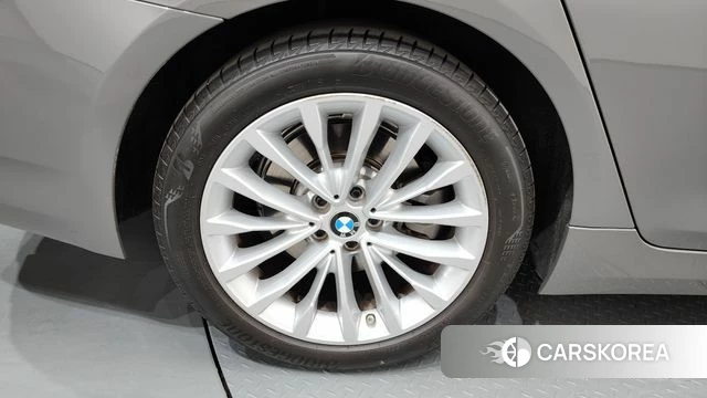 BMW 5 Series (G30) id 4195718 из Кореи 15