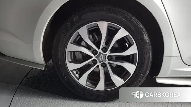 Renault Korea (Samsung) The New SM6 id 3606539 из Кореи 15