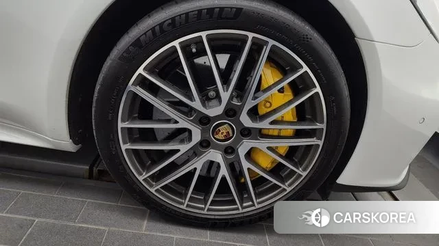 Porsche Panamera (971) id 2990180 из Кореи 15