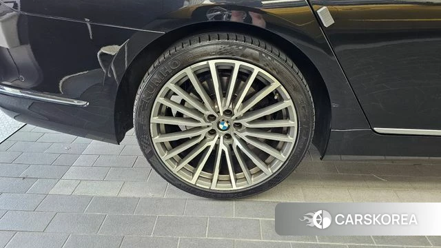 BMW 7 Series (G11) id 4476432 из Кореи 15