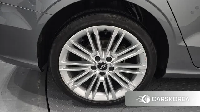 Audi New A3 id 3563178 из Кореи 15