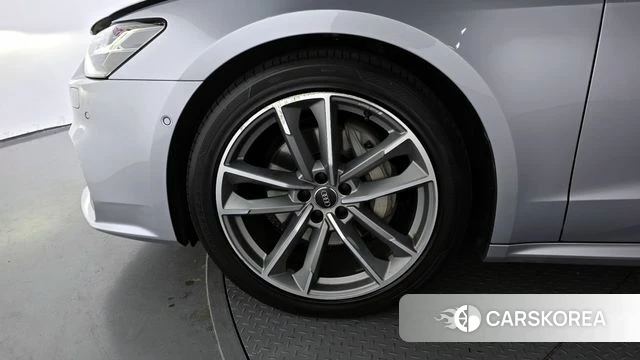 Audi A7 (4K) id 3935585 из Кореи 15