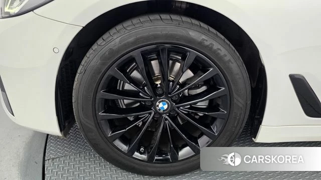 BMW 5 Series (G30) id 4675692 из Кореи 32