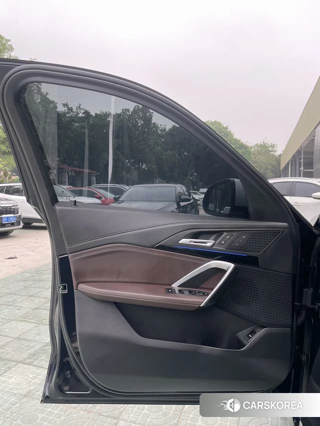 BMW X1 id 4298402 из Китая 23