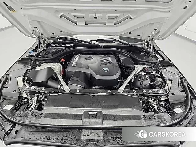 BMW 5 Series (G60) id 3405033 из Кореи 14