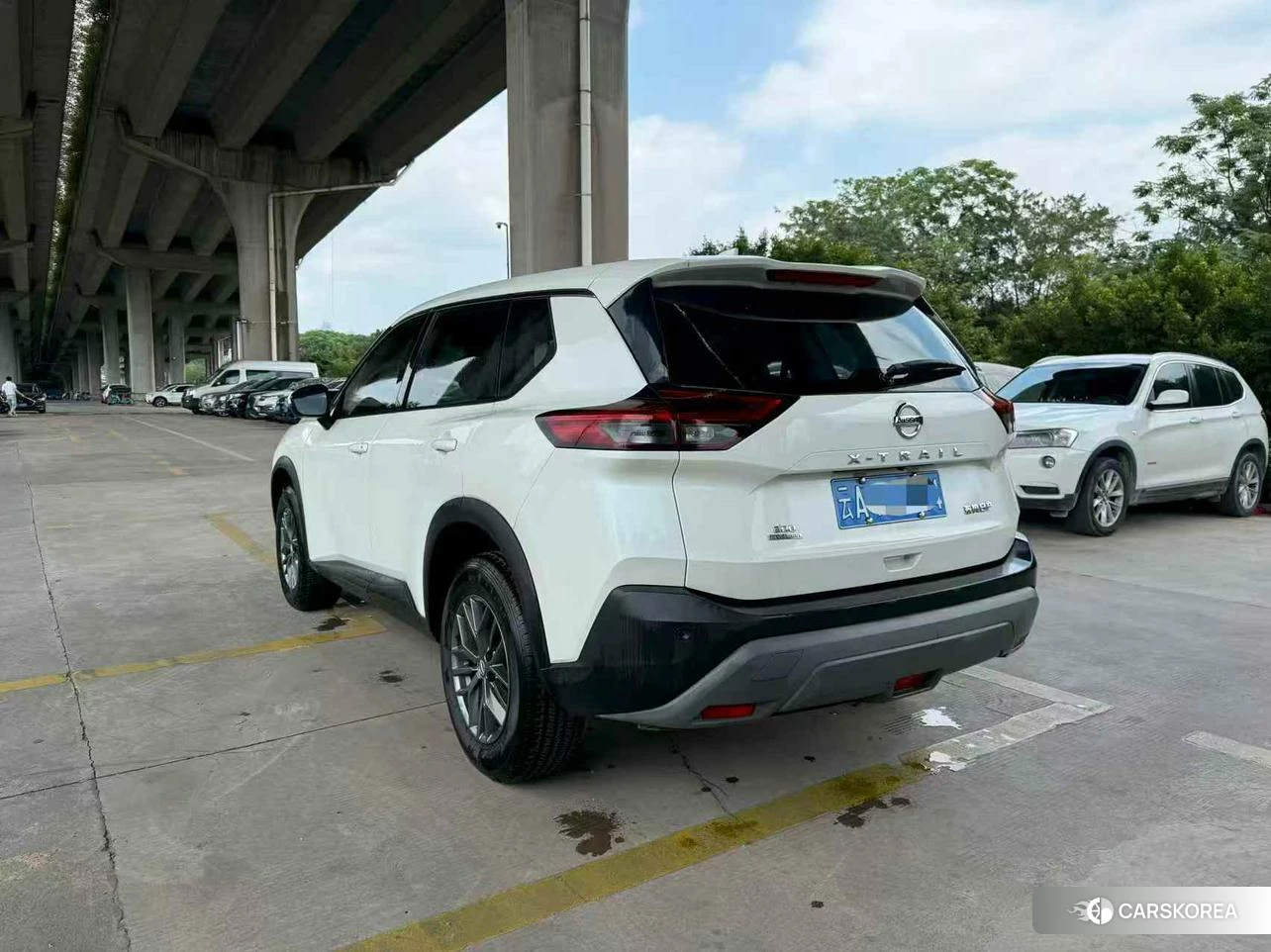 Nissan Qijun 2021 Белый из Китая, фото 5