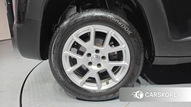 Jeep Renegade id 3916881 из Кореи 15