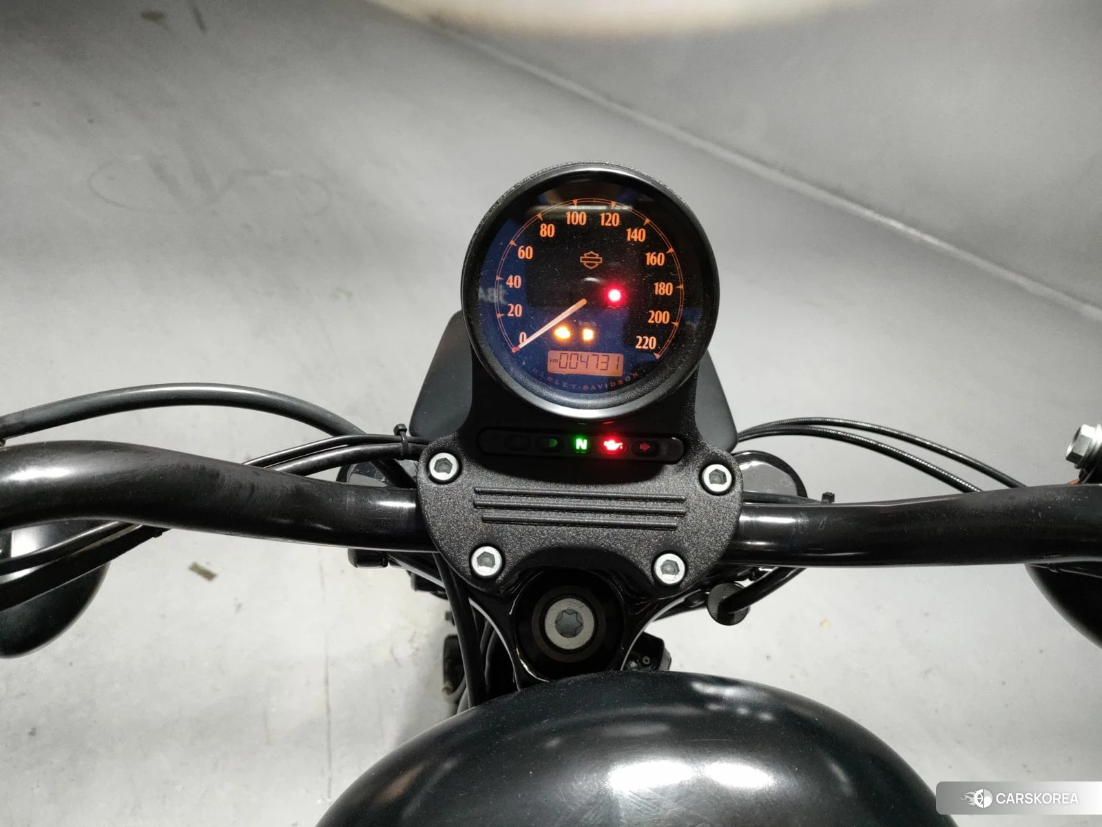 Harley-Davidson Sportster XL883N 2016 из Японии, фото 5