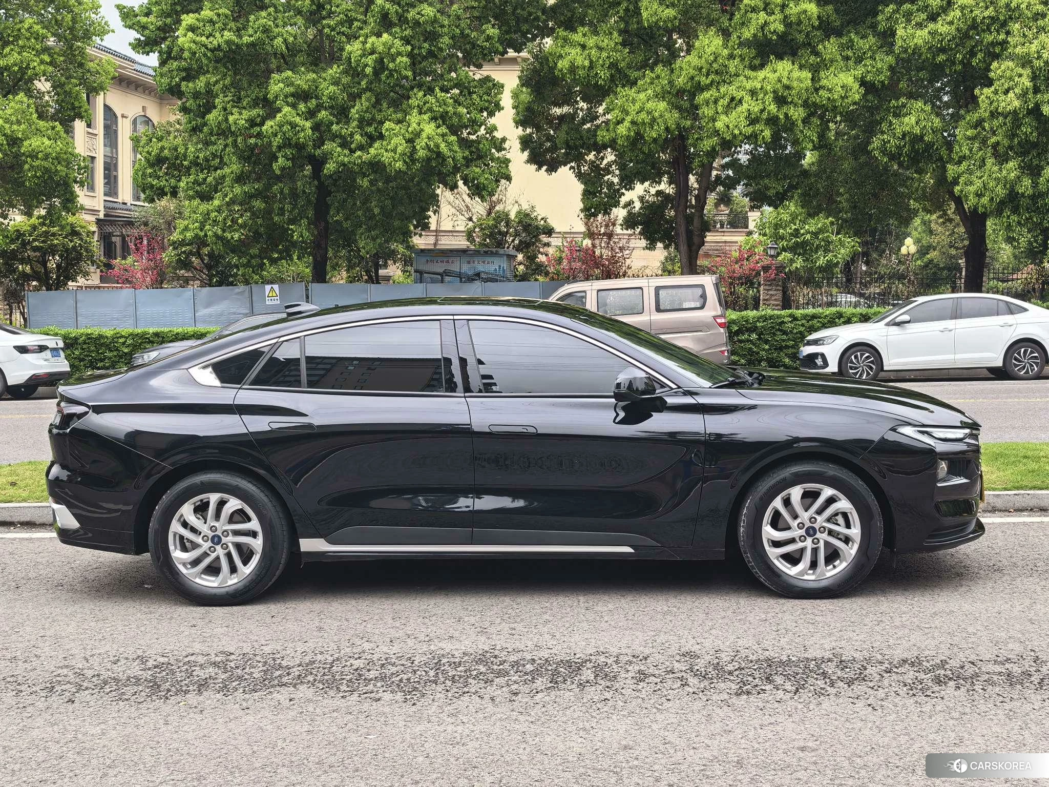 Ford Mondeo id 4413240 из Китая 15
