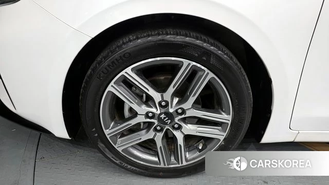 Kia Come New K3 id 3800382 из Кореи 15