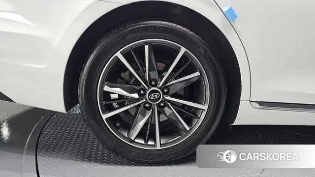 Hyundai The New Grandeur IG id 3243378 из Кореи 15