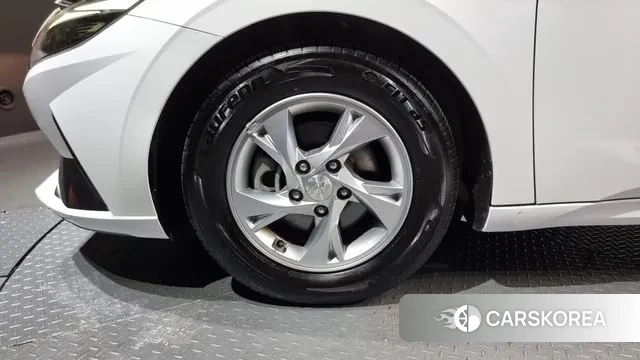 Hyundai Avante (CN7) id 3428165 из Кореи 15