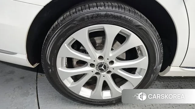 Mercedes-Benz E-Class W213 id 3607875 из Кореи 15