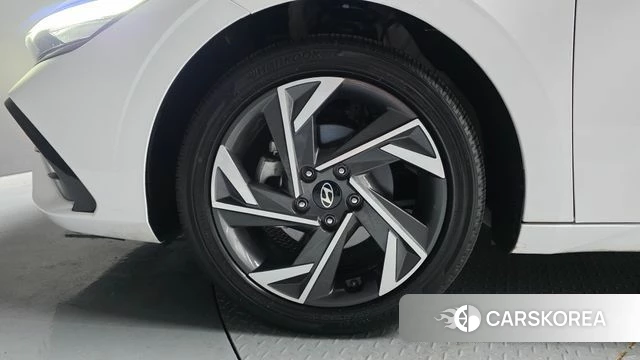 Hyundai The New Avante (CN7) id 4302335 из Кореи 25