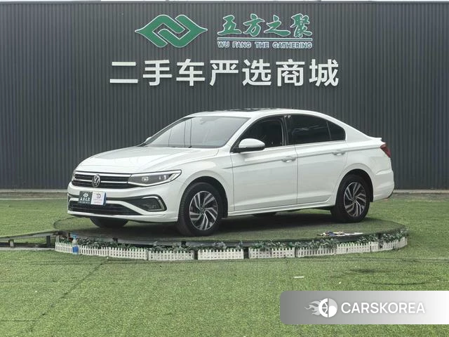 Volkswagen Bora id 4255727 из Китая 14
