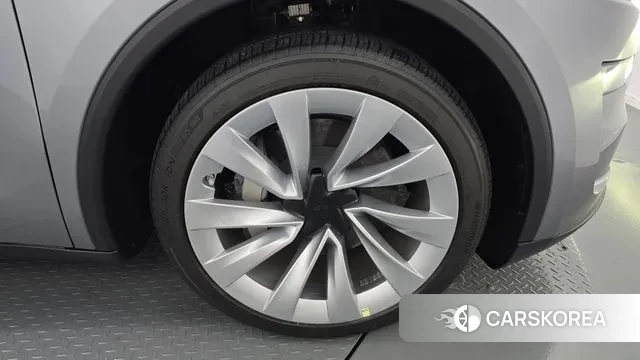Tesla Model Y id 3571307 из Кореи 15