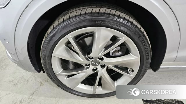 Genesis GV70 id 4187518 из Кореи 15