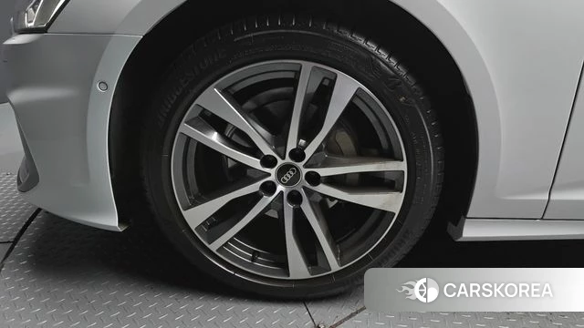 Audi A6 (C8) id 3851603 из Кореи 15