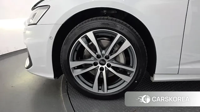 Audi A6 (C8) id 3437776 из Кореи 15