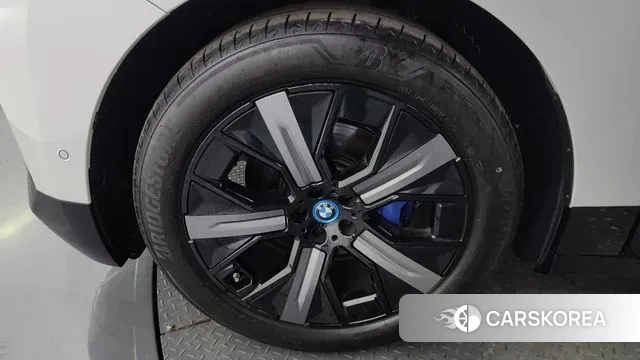 BMW iX id 3222957 из Кореи 15