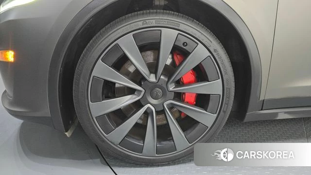 Tesla Model X id 4523826 из Кореи 28