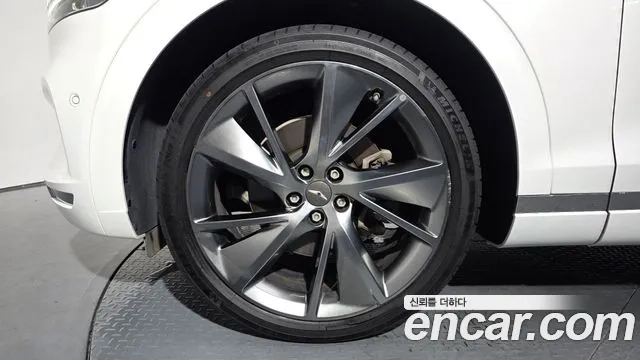 Genesis GV70 id 2911095 из Кореи 15