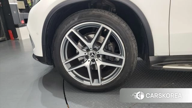 Mercedes-Benz GLE - Class W166 id 4424801 из Кореи 38
