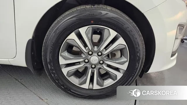 Kia The New Carnival id 3789331 из Кореи 15