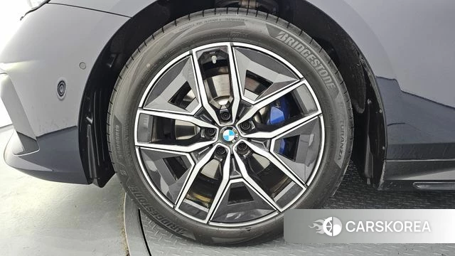 BMW 5 Series (G60) id 4321663 из Кореи 15