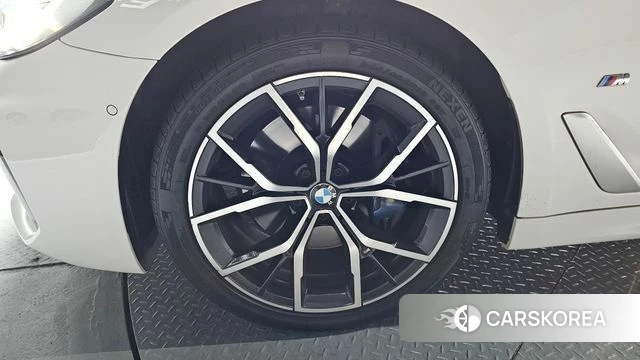 BMW 5 Series (G30) id 4549752 из Кореи 15