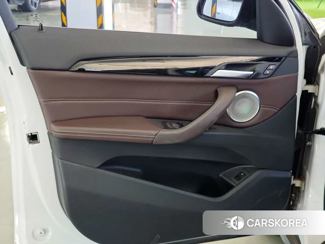 BMW X1 id 4240265 из Китая 23