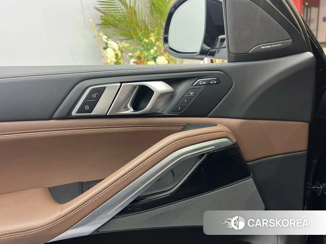 BMW X6 id 4265657 из Китая 12