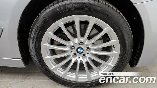 BMW 5 Series (G30) id 2455752 из Кореи 15