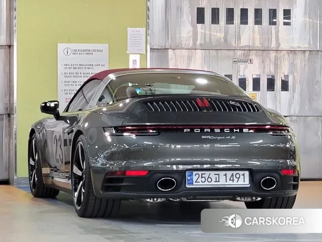 Porsche 911(992) id 3371466 из Кореи 15