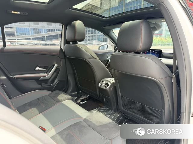 Mercedes-Benz Class A id 4380514 из Китая 13