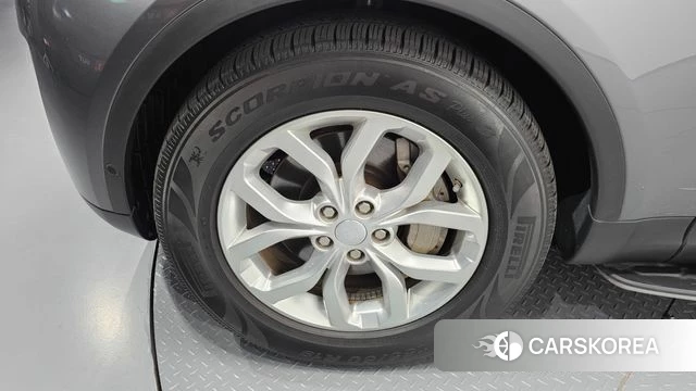 Land Rover Discovery 5 id 4446963 из Кореи 28