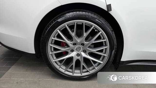 Porsche Panamera (971) id 4225114 из Кореи 31