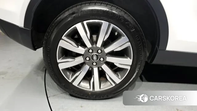 Land Rover Discovery Sports id 3760909 из Кореи 15