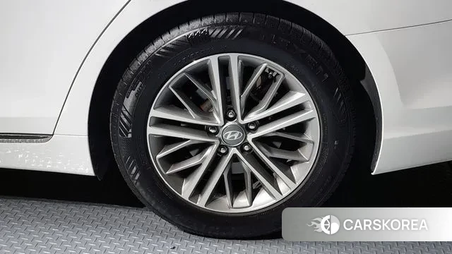 Hyundai Grandeur IG id 3307767 из Кореи 15