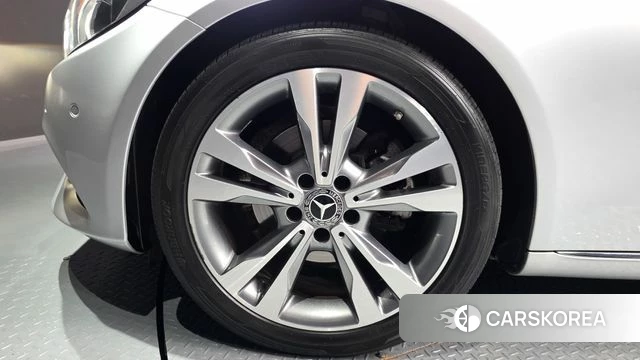 Mercedes-Benz C-Class W205 id 4520850 из Кореи 25