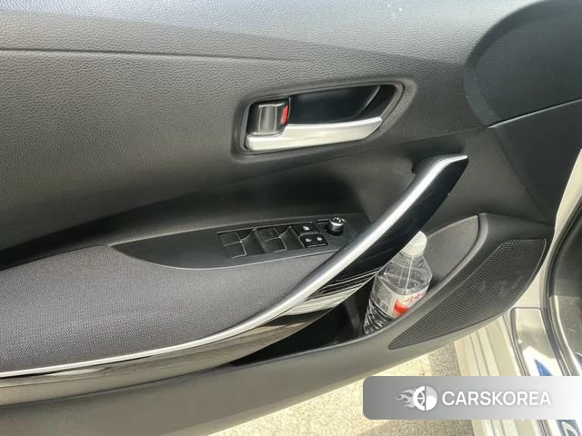 Toyota Corolla 2023 Белый из Китая, фото 5