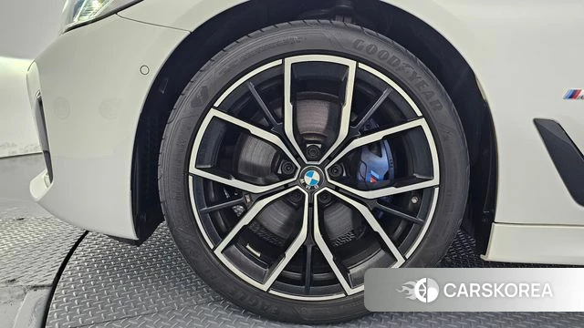 BMW 5 Series (G30) id 4792626 из Кореи 27