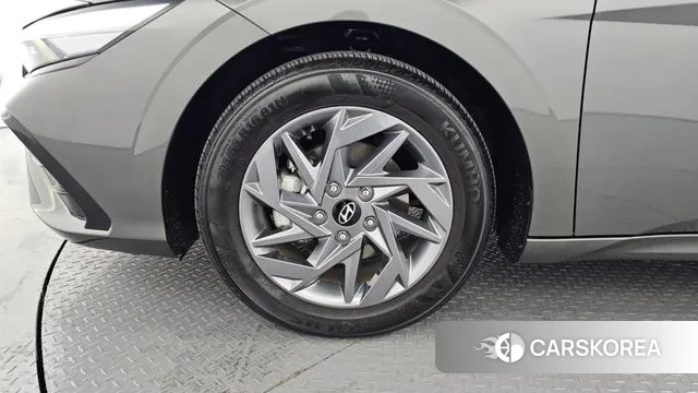 Hyundai The New Avante (CN7) id 3560455 из Кореи 15