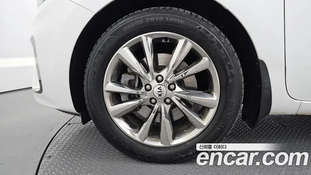 Kia The New Carnival id 2690689 из Кореи 15