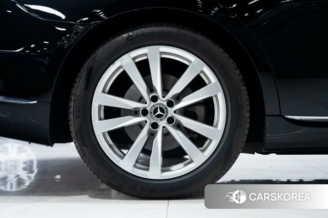 Mercedes-Benz S-class id 4263686 из Китая 15
