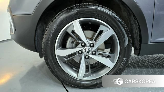 Ssangyong New Style Korando C id 4203767 из Кореи 15